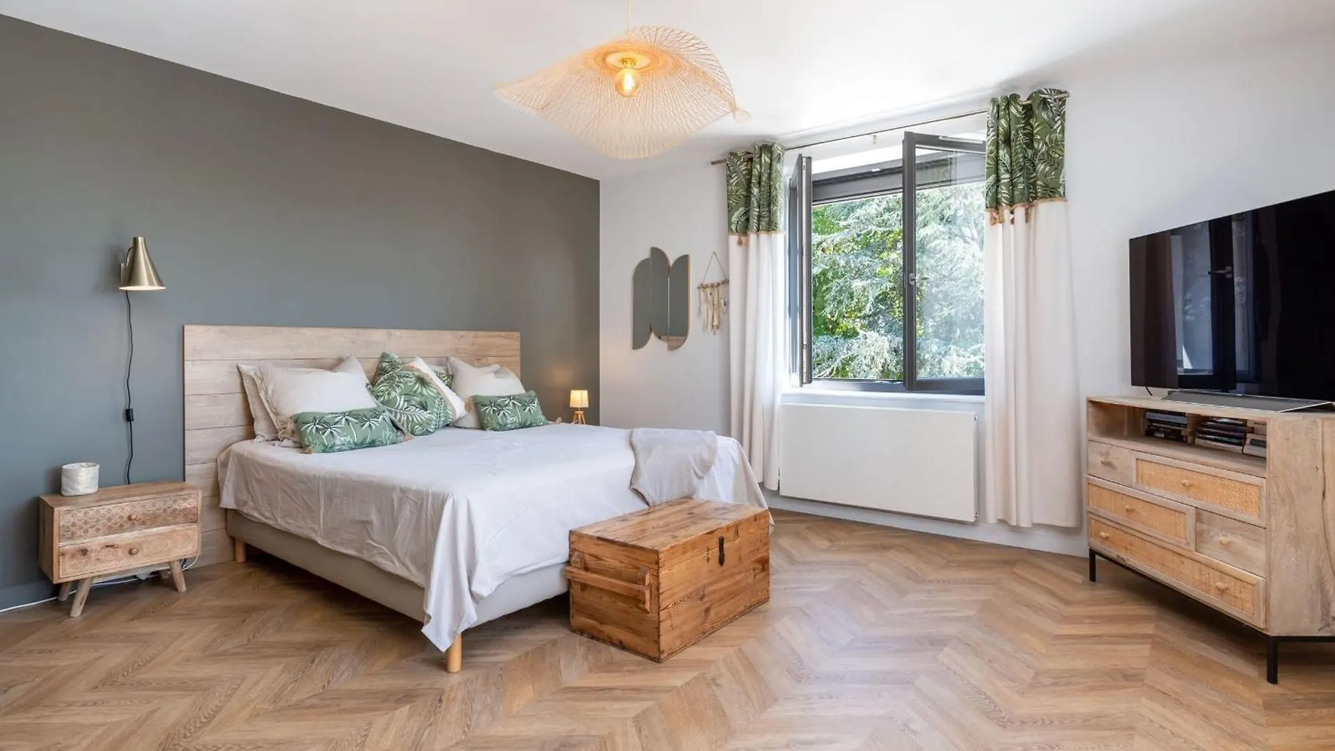 Les cèdres bleus - Beautiful house with pool and garden Villa Brindas 0*,