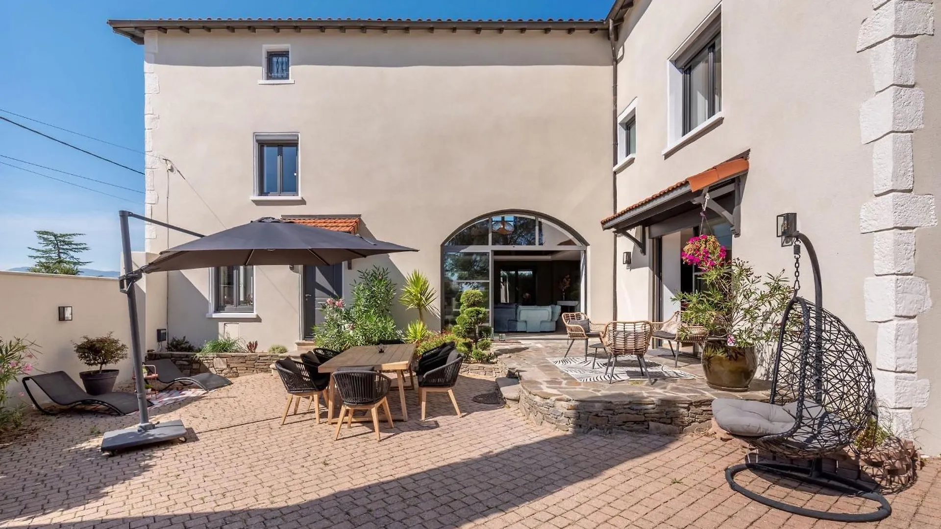 Les cèdres bleus - Beautiful house with pool and garden Villa Brindas